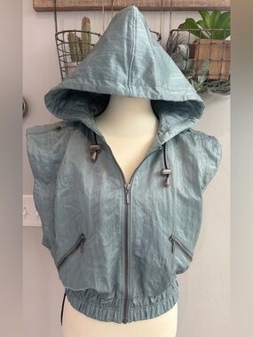 Like New! Vintage 80’s NILS Vest!!